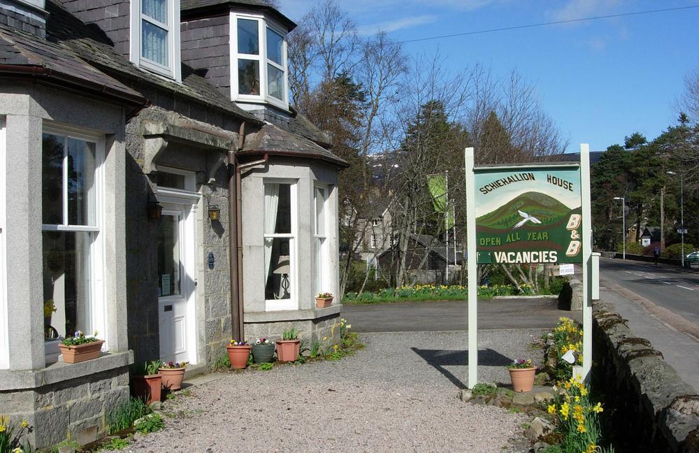 Schiehallion Guest House 브라에마르 외부 사진